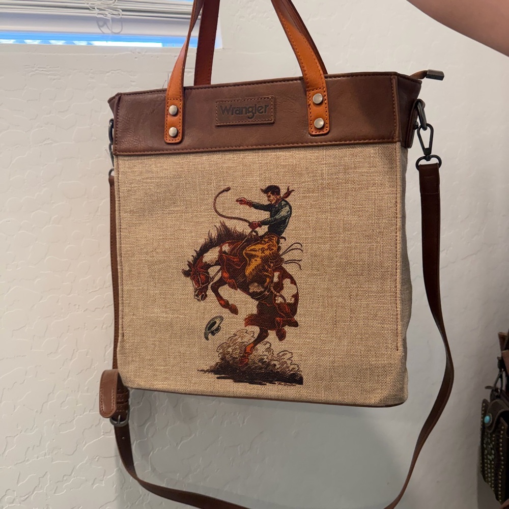 Wrangler Cowboy Design Messenger Bag in Tan and Brown